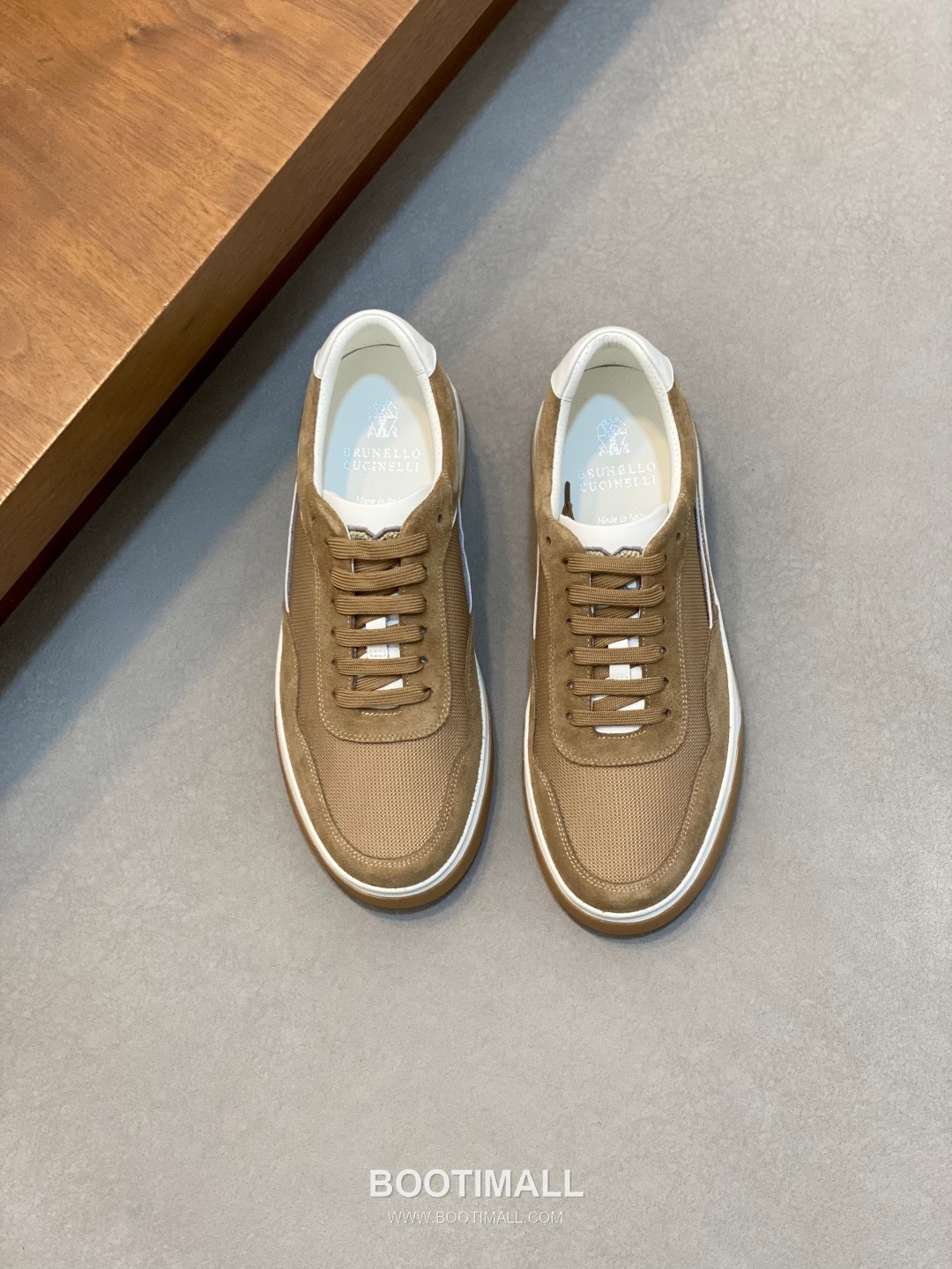 ## 신발 제품 스펙 분석

Brunello Cucinelli Cashmere Suede Sneakers 브루넬로 쿠치넬리 캐시미어 스웨이드 스니커즈 1