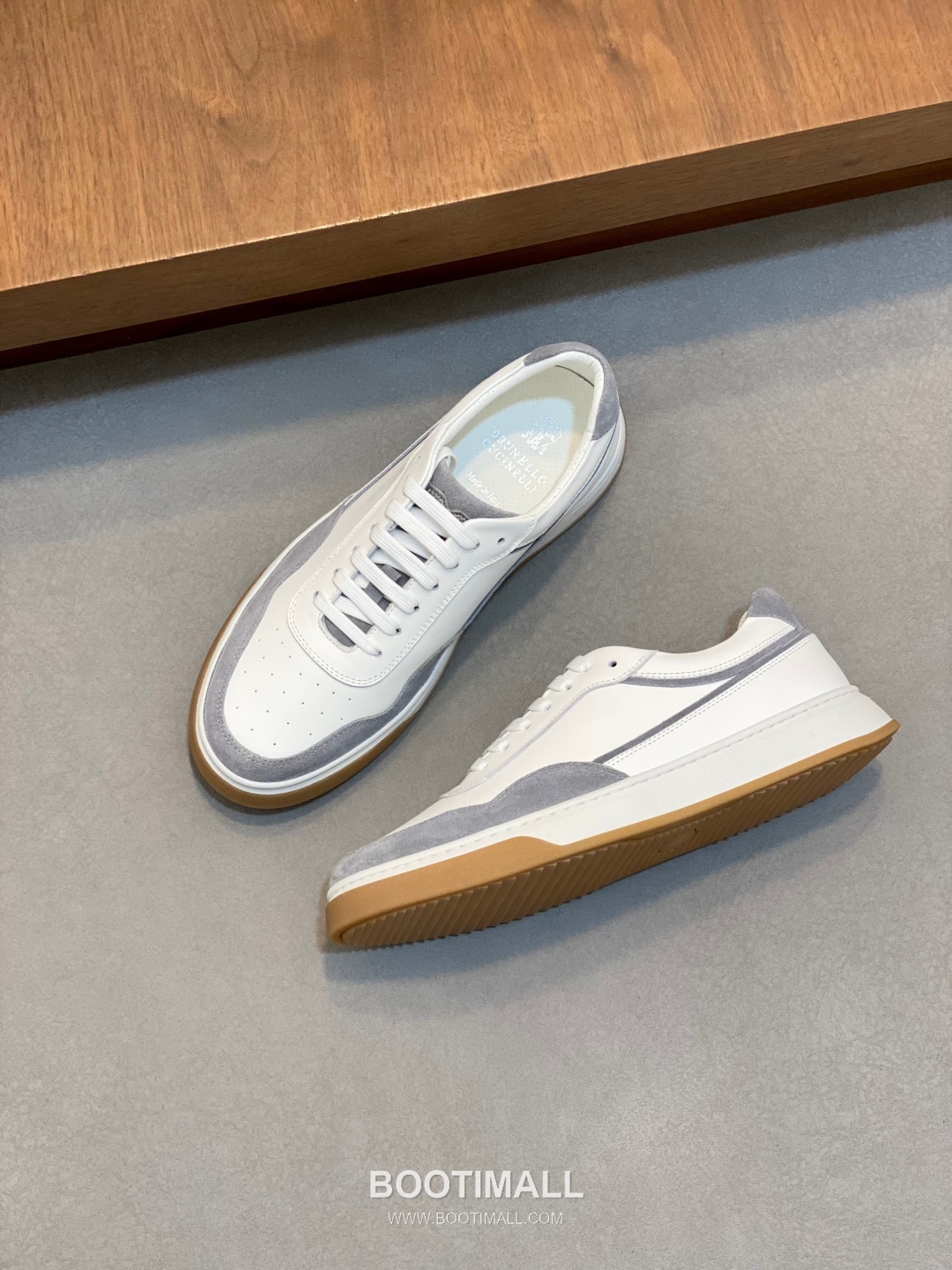## 신발 제품 스펙 분석

Brunello Cucinelli Cashmere Suede Sneakers 브루넬로 쿠치넬리 캐시미어 스웨이드 스니커즈 5