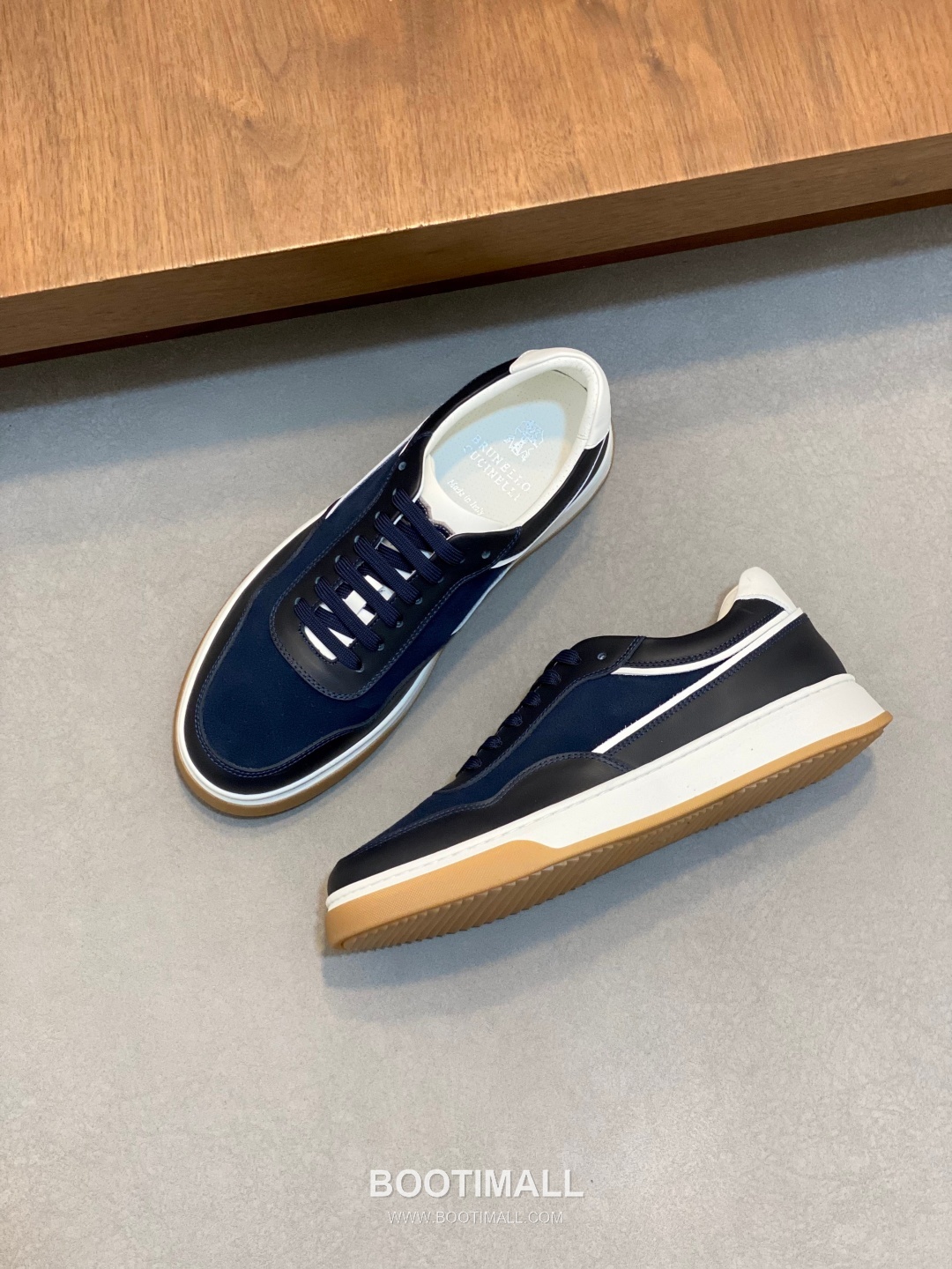 ## 신발 제품 스펙 분석

Brunello Cucinelli Cashmere Suede Sneakers 브루넬로 쿠치넬리 캐시미어 스웨이드 스니커즈 5