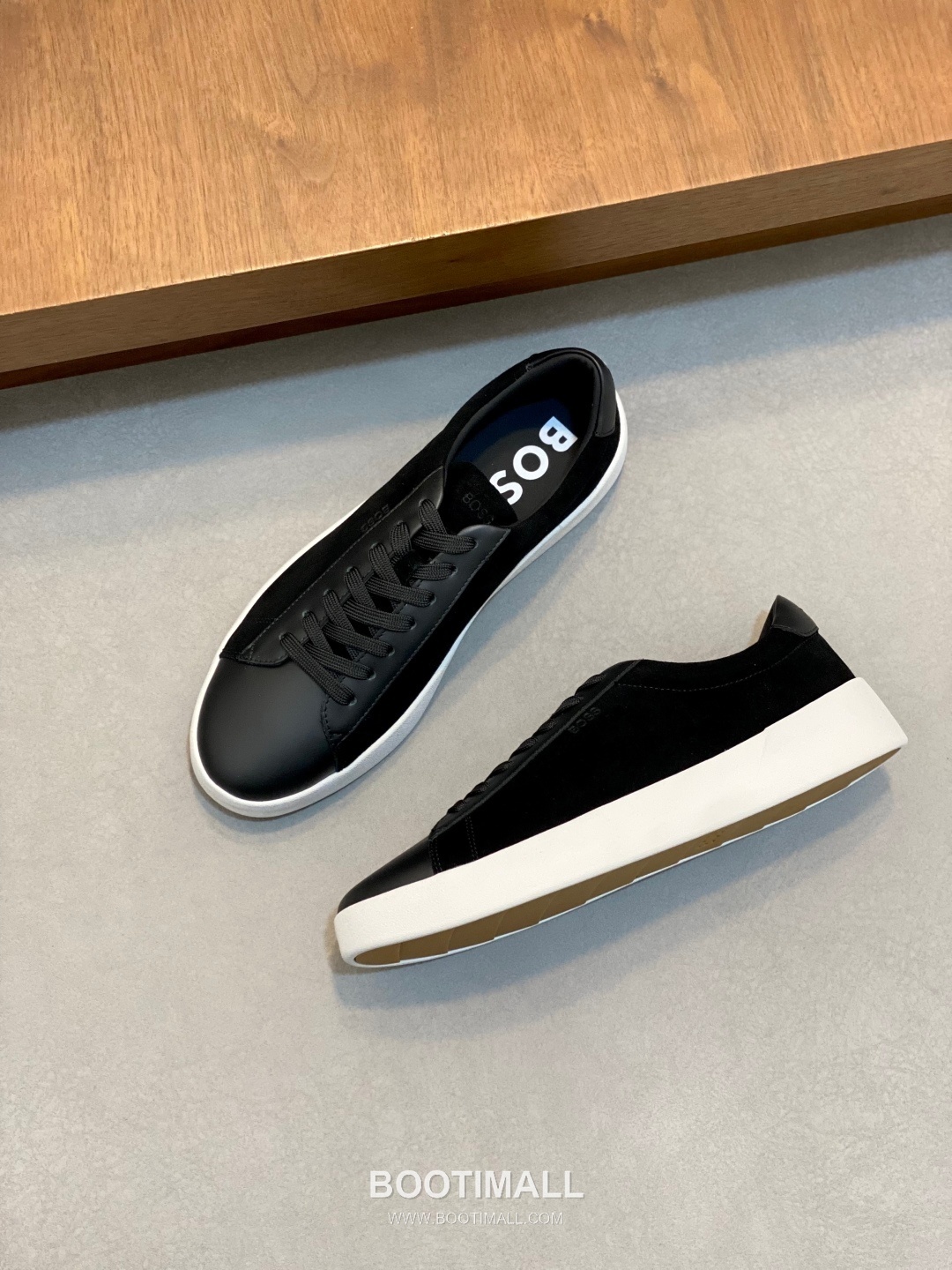 ## 신발 제품 스펙 분석

BOSS Leather Slip-On Sneakers 보스 레더 슬립온 스니커즈 5