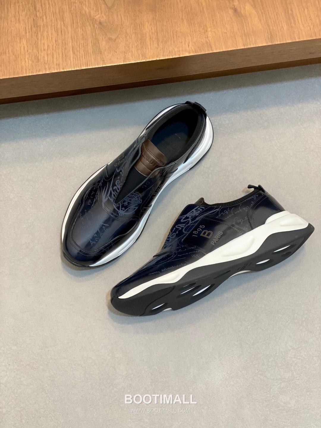 ## 신발 제품 스펙 분석

Berluti Mid Top Patina Leather Sneakers 벨루티 미드탑 파티나 레더 스니커즈 5