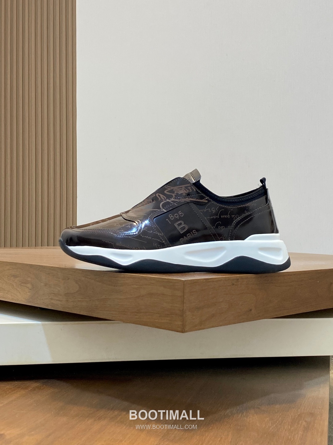 ## 신발 제품 스펙 분석

Berluti Mid Top Patina Leather Sneakers 벨루티 미드탑 파티나 레더 스니커즈 2