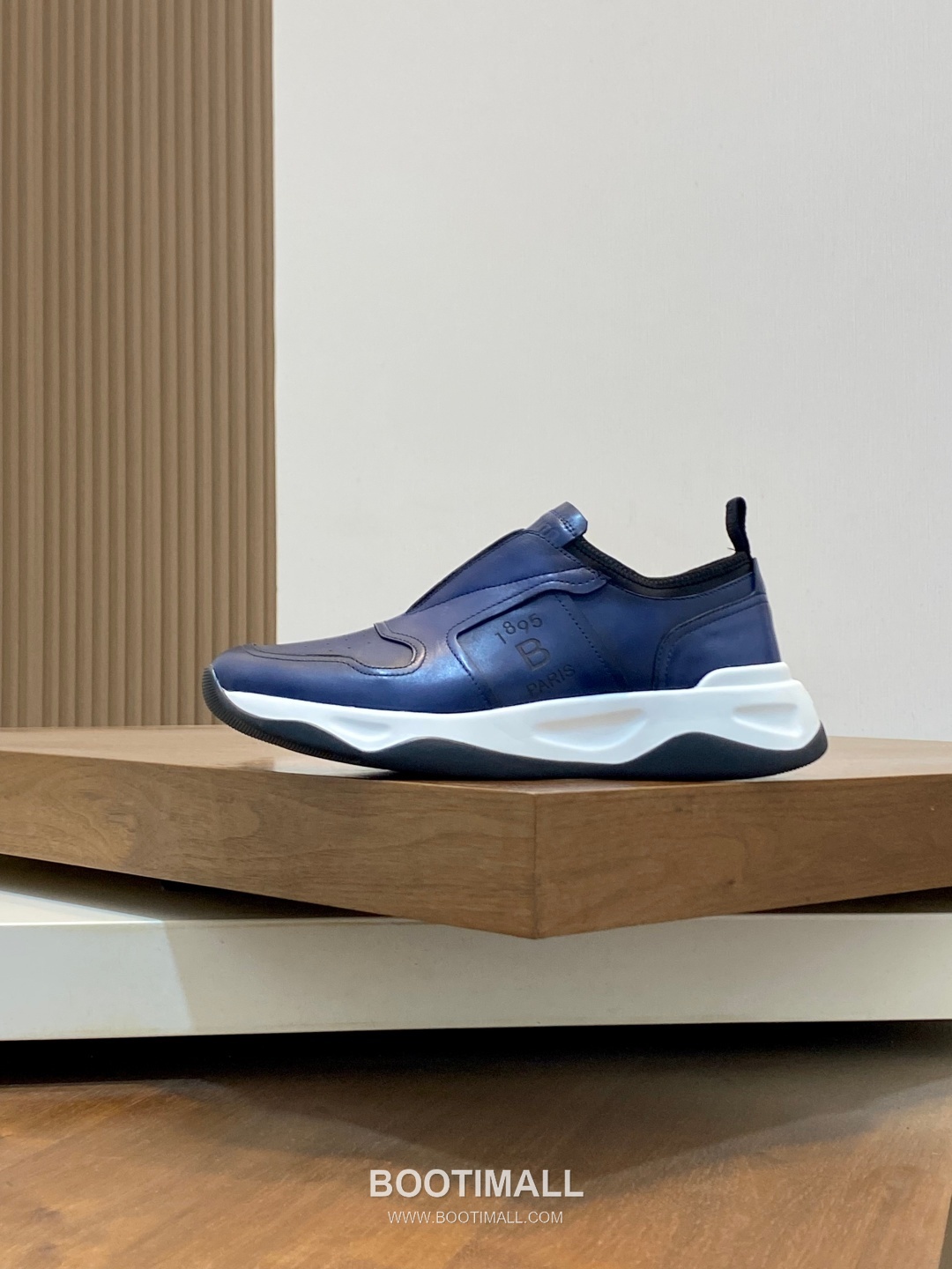 ## 신발 제품 스펙 분석

Berluti Mid Top Patina Leather Sneakers 벨루티 미드탑 파티나 레더 스니커즈 2