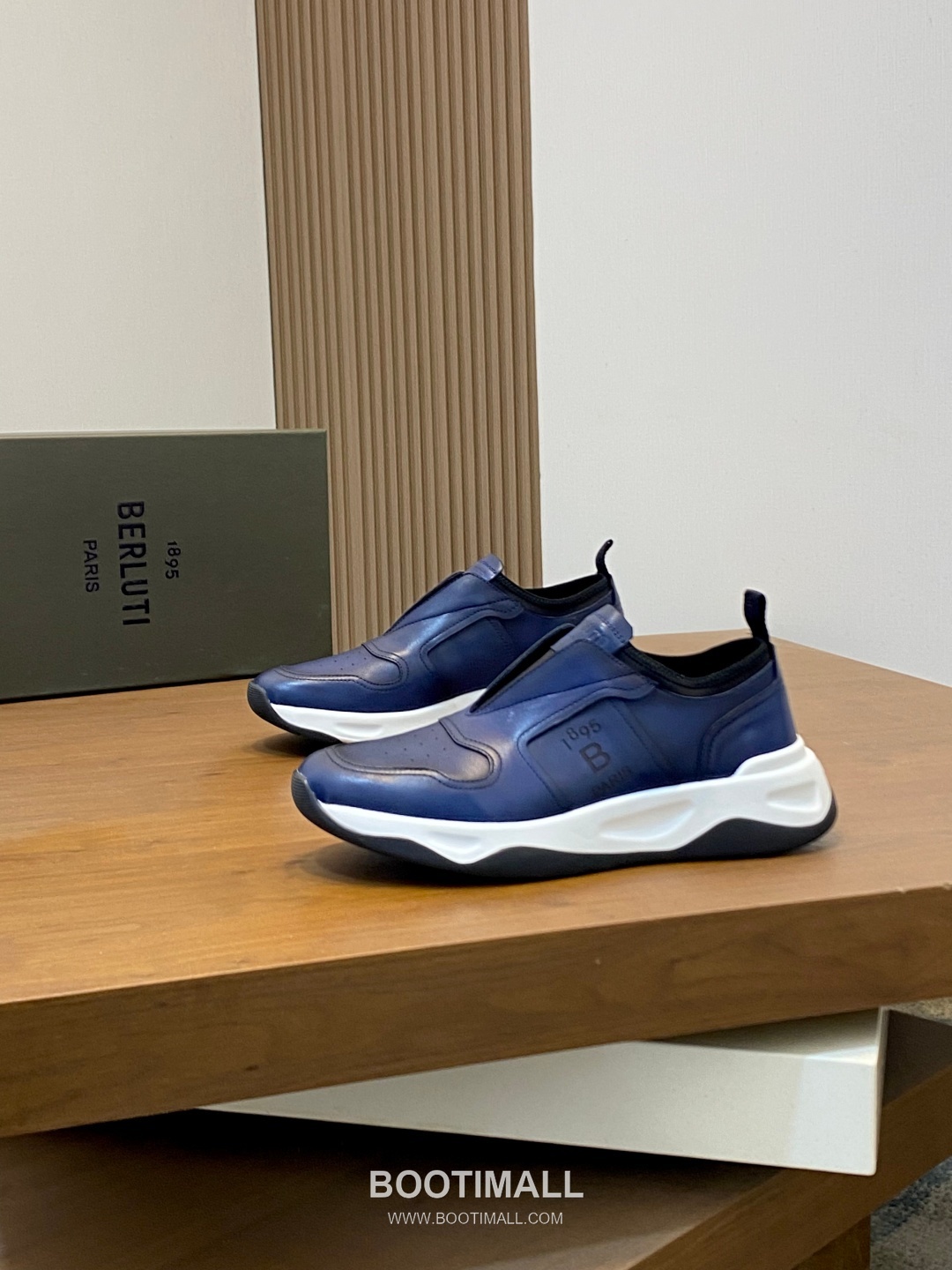 ## 신발 제품 스펙 분석

Berluti Mid Top Patina Leather Sneakers 벨루티 미드탑 파티나 레더 스니커즈 3