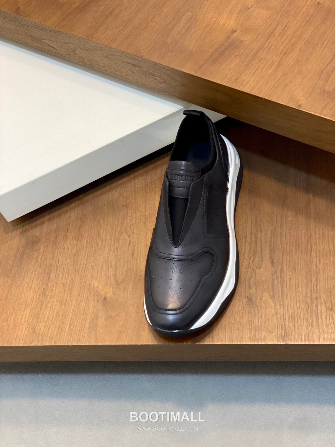 ## 신발 제품 스펙 분석

Berluti Mid Top Patina Leather Sneakers 벨루티 미드탑 파티나 레더 스니커즈 6