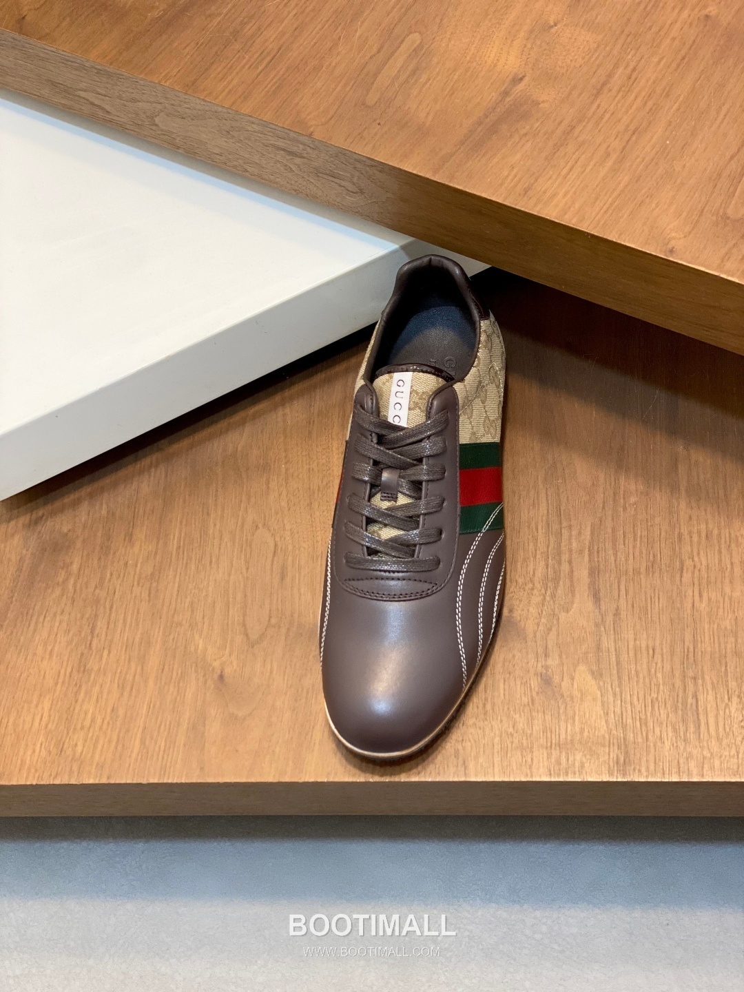 ## 신발 제품 스펙 분석

Gucci GG Canvas Suede Sneakers 구찌 GG 캔버스 스웨이드 스니커즈 645029 6