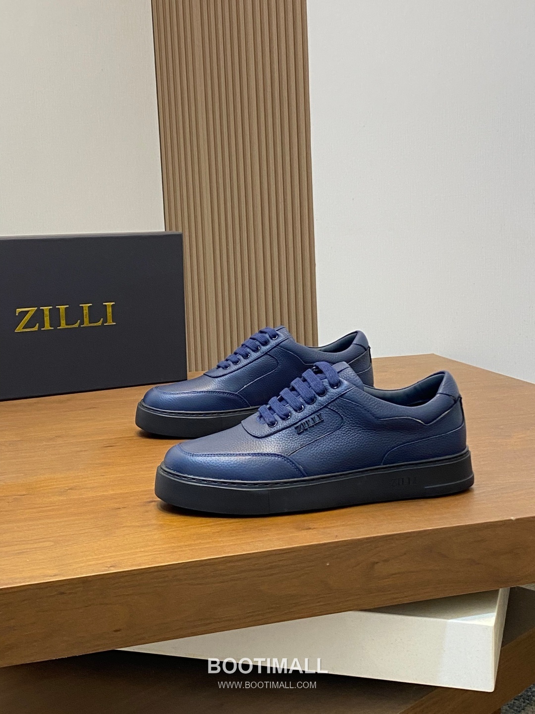 ## 신발 제품 스펙 분석

ZILLI Grained Leather Sneakers 질리 그레인 레더 스니커즈 3