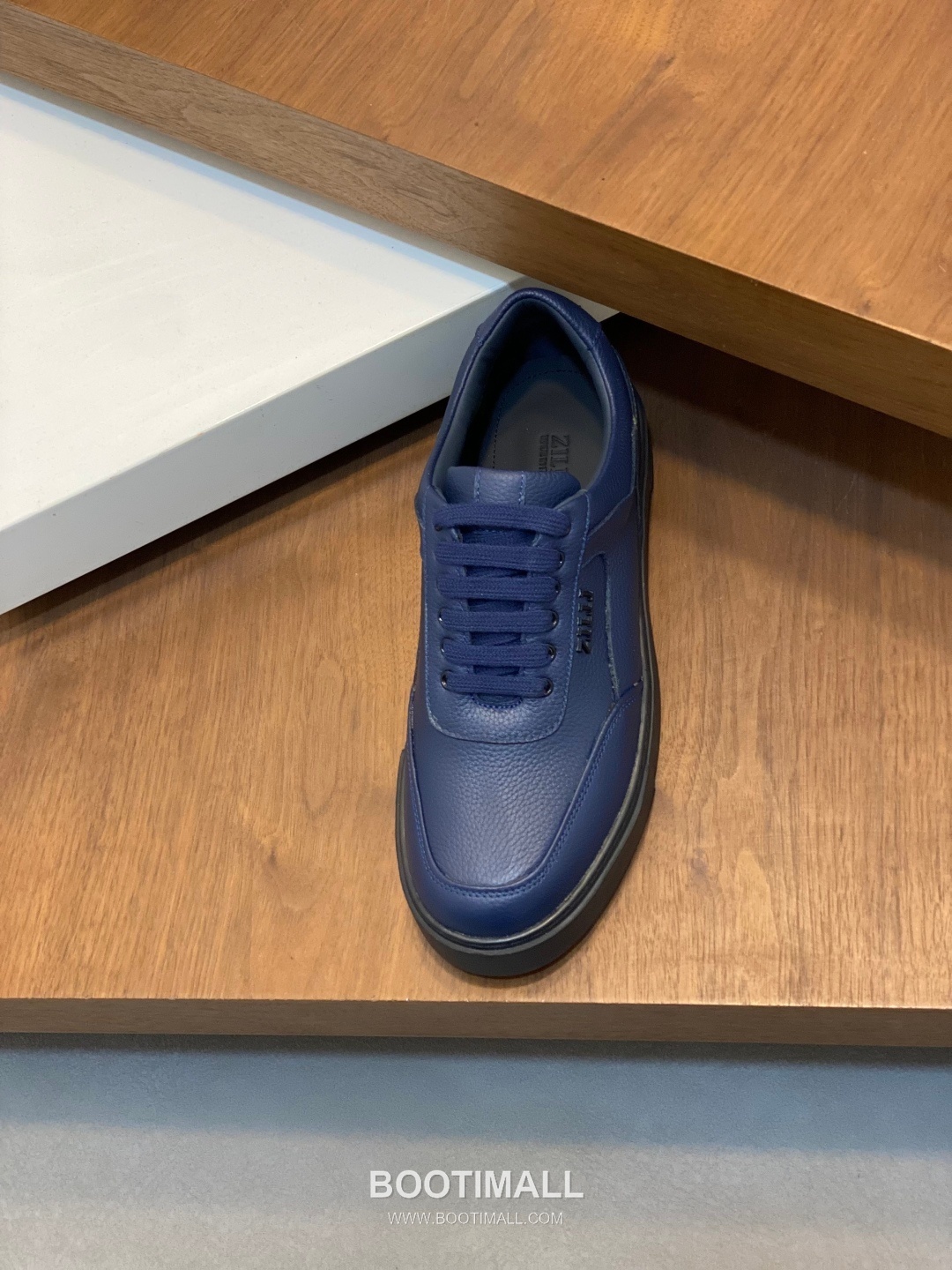 ## 신발 제품 스펙 분석

ZILLI Grained Leather Sneakers 질리 그레인 레더 스니커즈 6