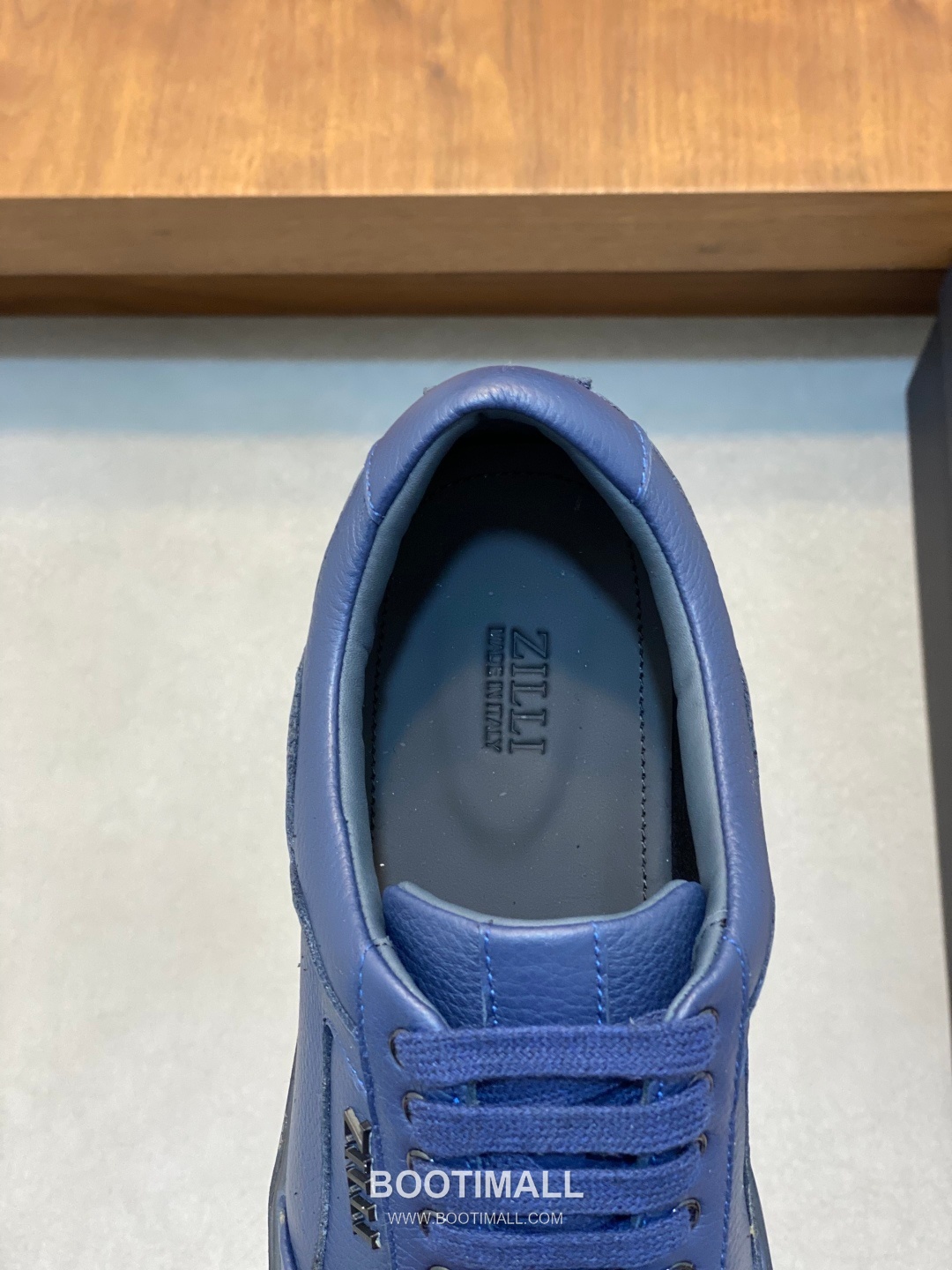 ## 신발 제품 스펙 분석

ZILLI Grained Leather Sneakers 질리 그레인 레더 스니커즈 7