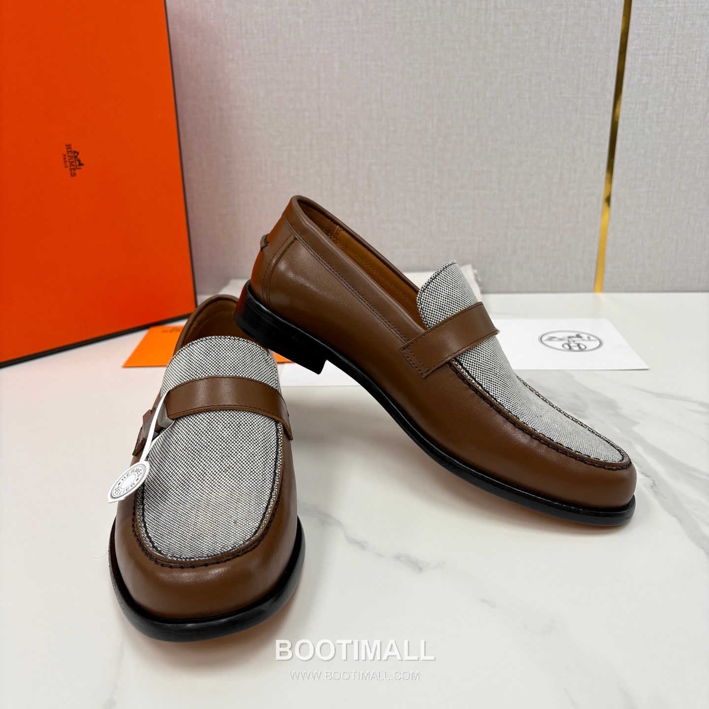 ## 신발 제품 스펙 분석

Hermès Milton Leather Loafers 에르메스 밀턴 레더 로퍼 4