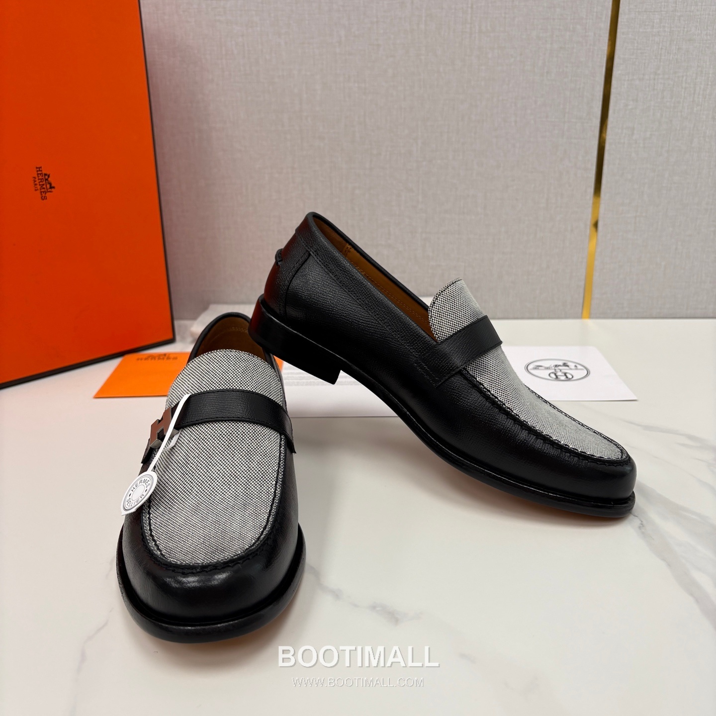 ## 신발 제품 스펙 분석

Hermès Milton Leather Loafers 에르메스 밀턴 레더 로퍼 4