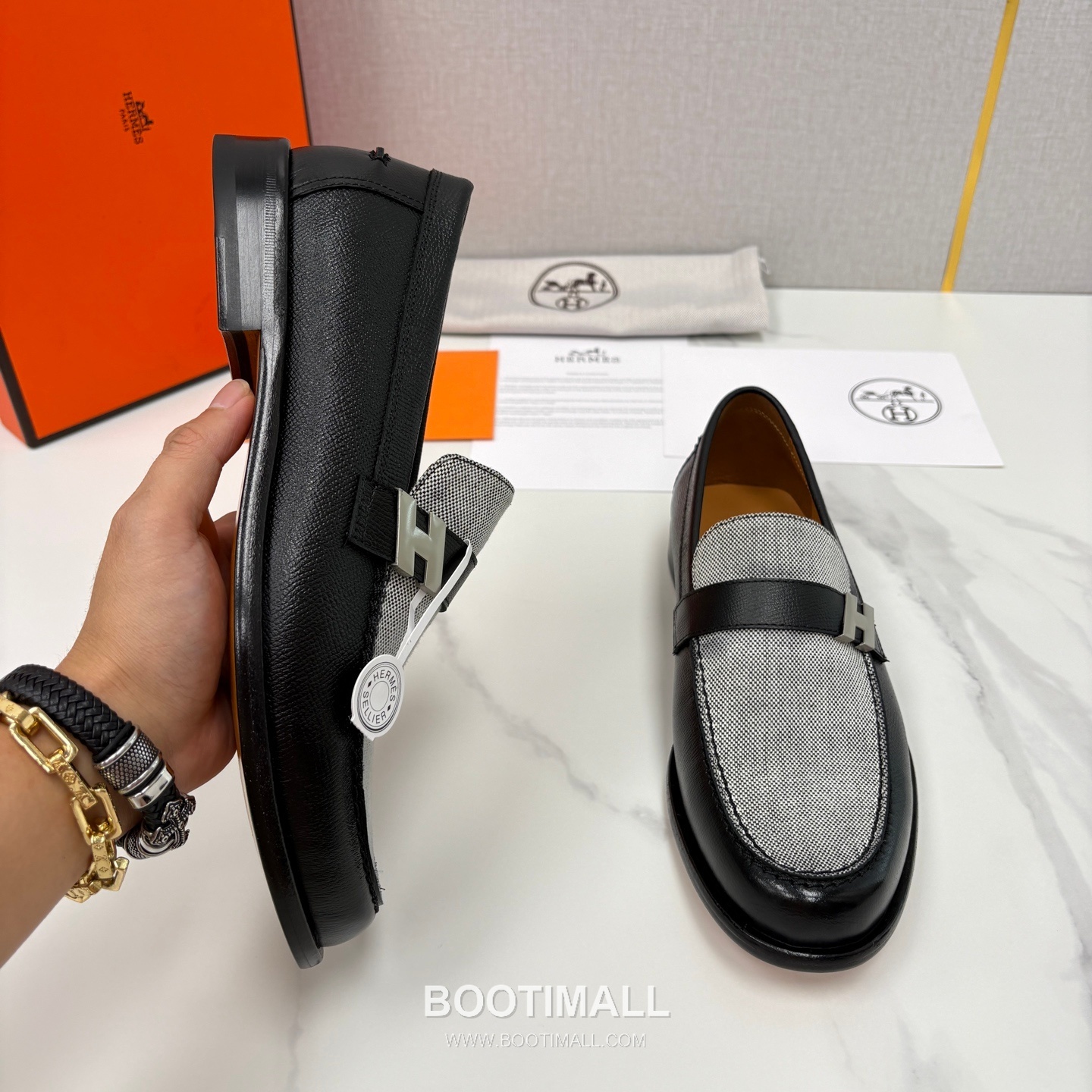 ## 신발 제품 스펙 분석

Hermès Milton Leather Loafers 에르메스 밀턴 레더 로퍼 6