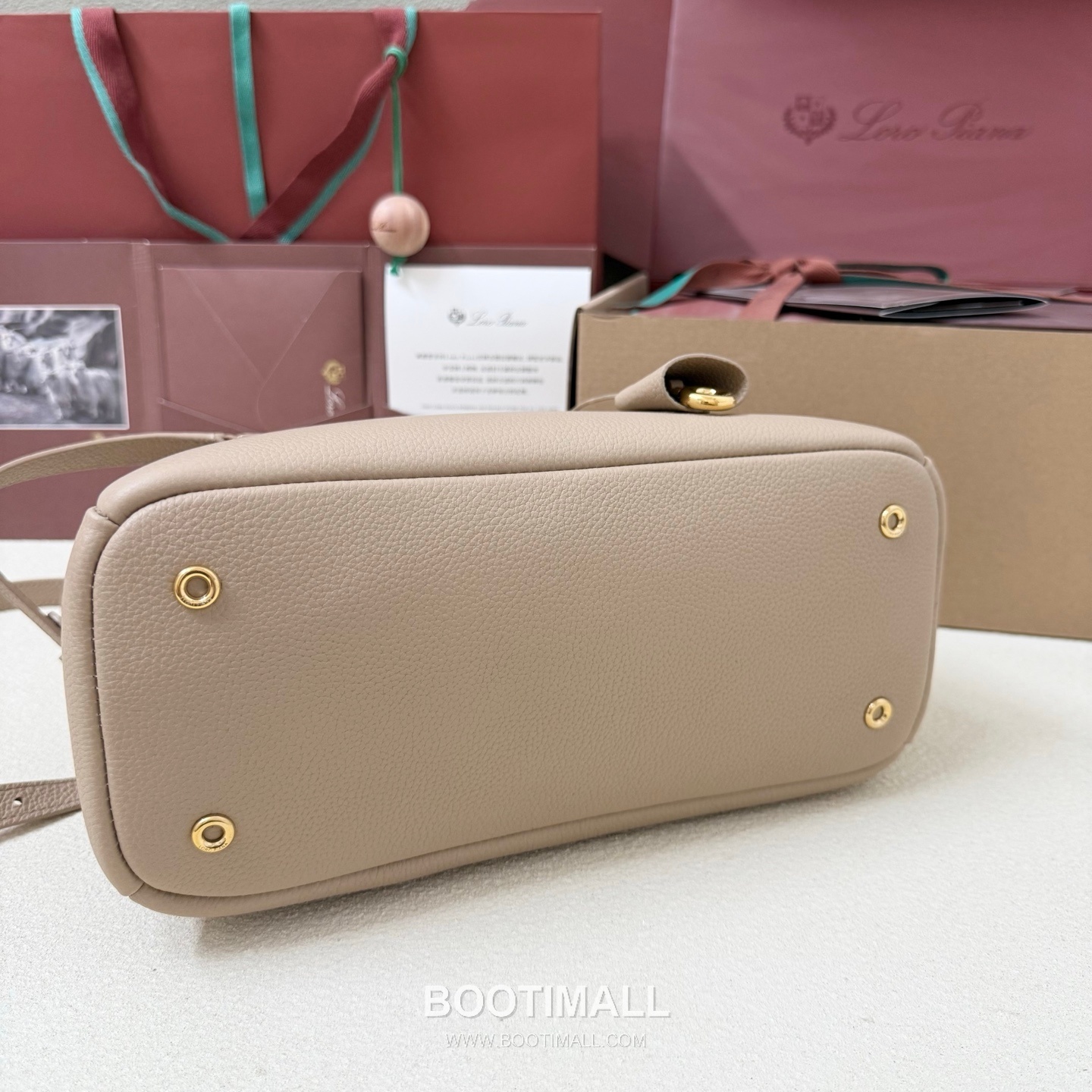 Loro Piana Needle Small Top Handle Bag FA 로로피아나 니들 스몰 토트백 카프스킨 31cm 3