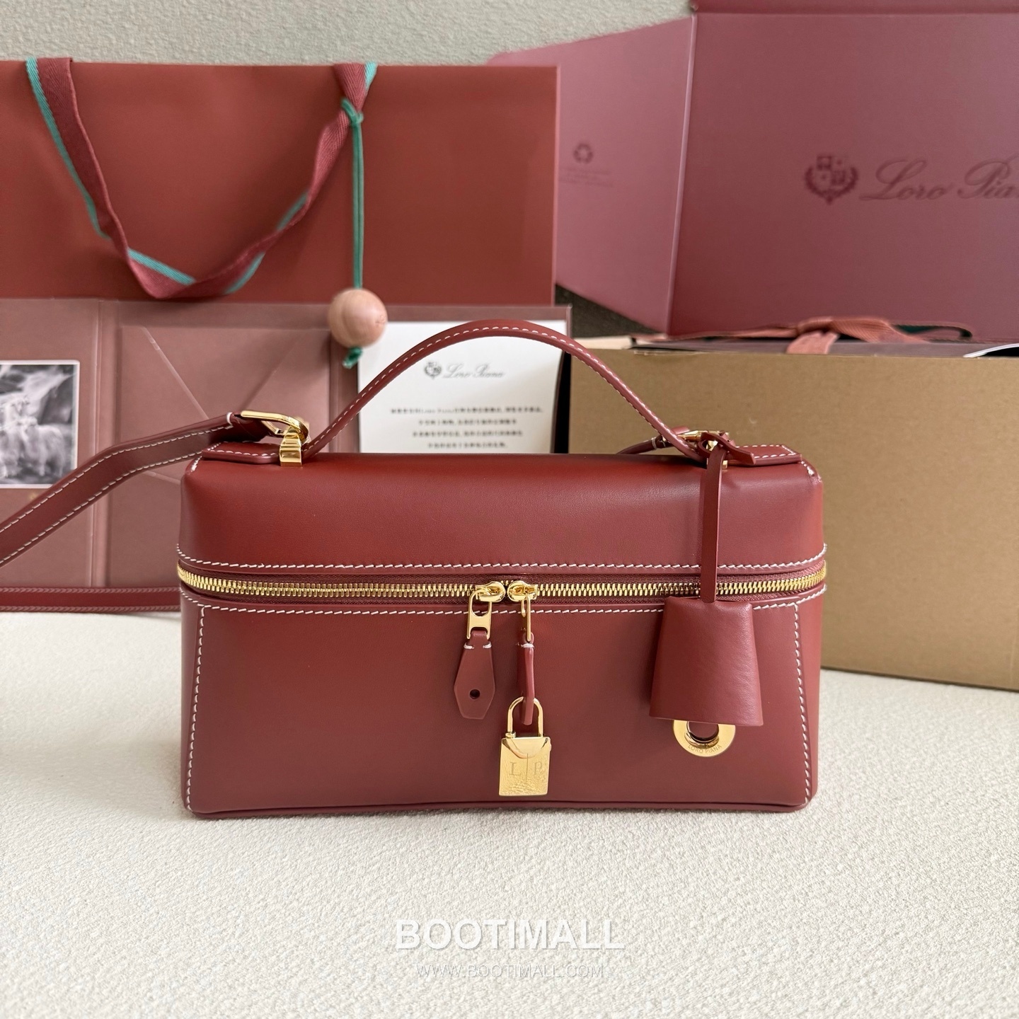 Loro Piana Extra Bag L23 Top Handle Bag FAQ2126 로로피아나 엑스트라 백 L23 토트백 카프스킨 23cm 1