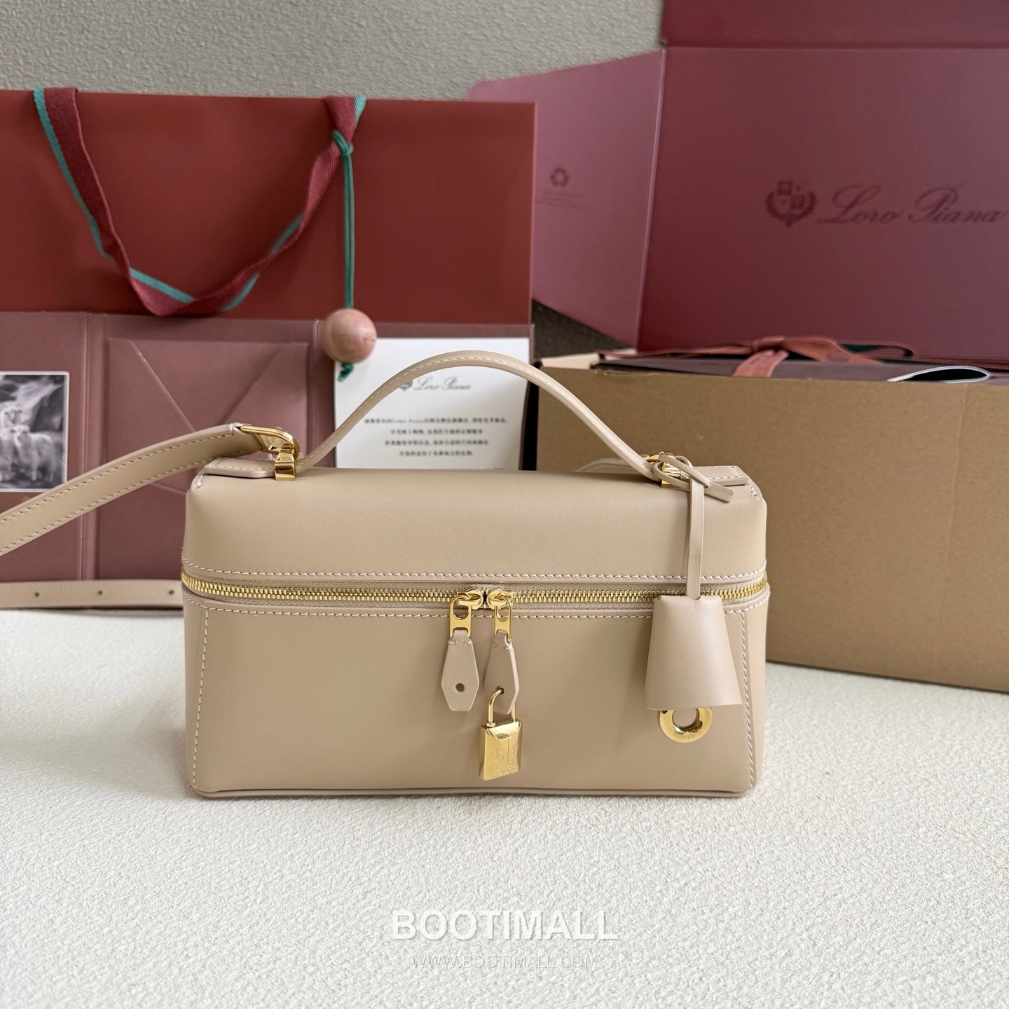 Loro Piana Extra Bag L23 Top Handle Bag FAQ2126 로로피아나 엑스트라 백 L23 토트백 카프스킨 23cm 1