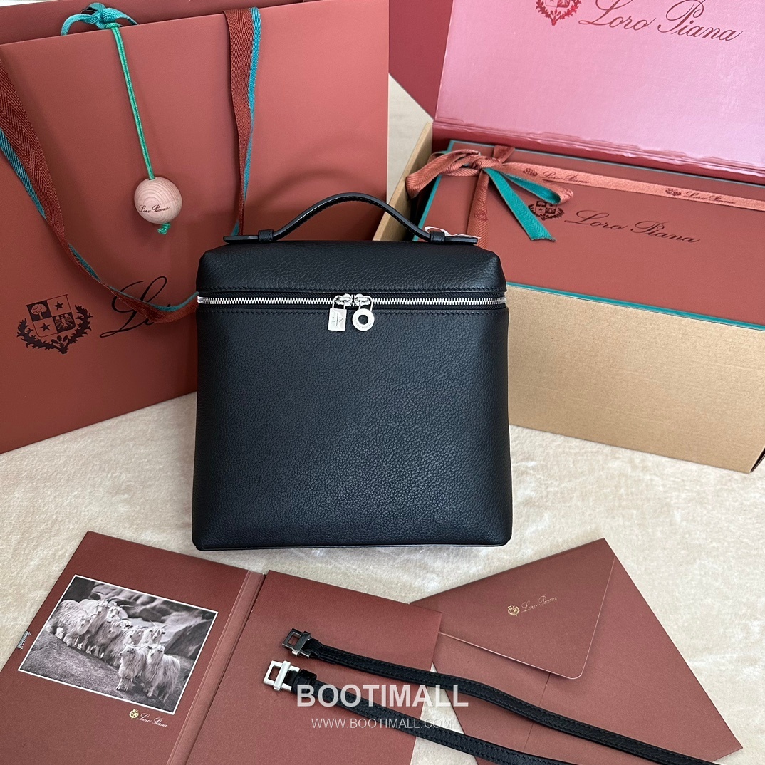 Loro Piana Extra Pocket Backpack FAM6491 로로피아나 엑스트라 포켓 백팩 카프스킨 23.5cm 1