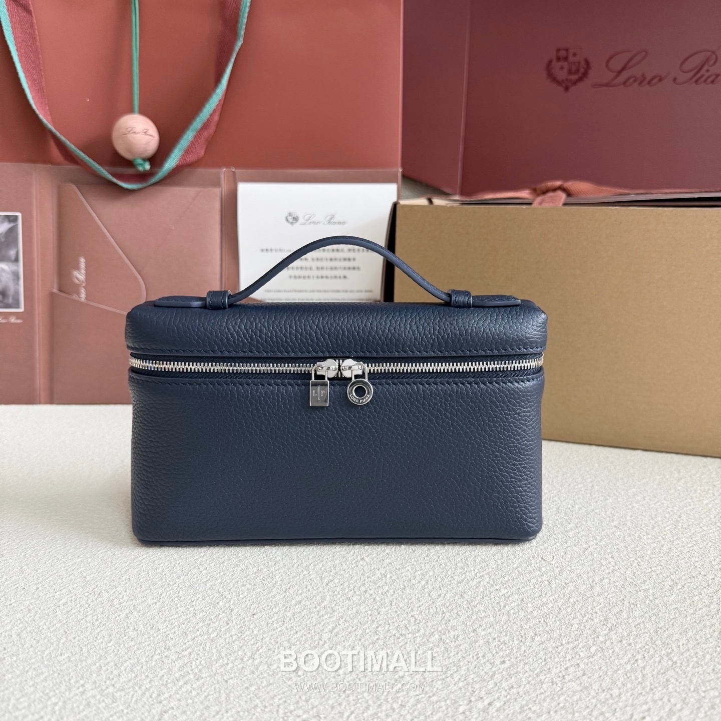 Loro Piana Extra Pocket L19 Clutch Bag FAI8393 로로피아나 엑스트라 포켓 L19 클러치백 카프스킨 19cm 1