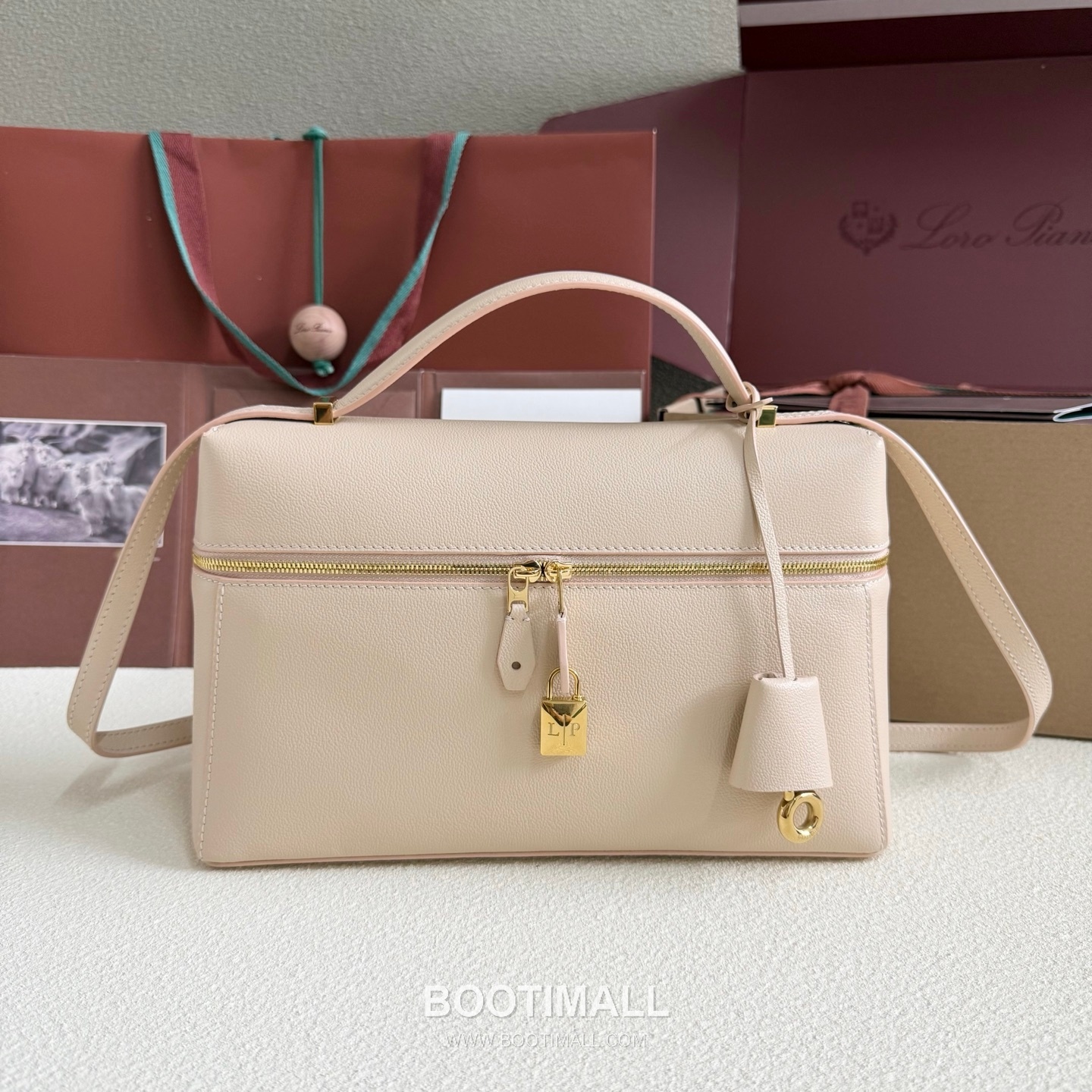 Loro Piana Extra Bag L27 Top Handle Bag 로로피아나 엑스트라 백 L27 토트백 카프스킨 27cm 1