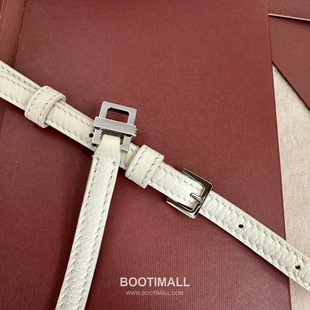 Loro Piana Extra Pocket L27 Clutch Bag FAI8 로로피아나 엑스트라 포켓 L27 클러치백 카프스킨 27cm 8