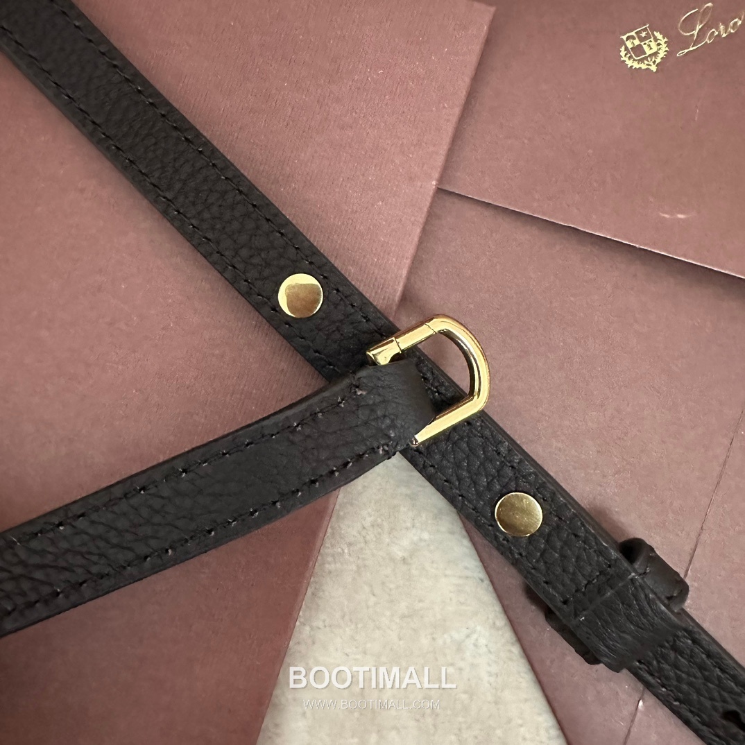 Loro Piana Extra Pocket L27 Clutch Bag FAI8 로로피아나 엑스트라 포켓 L27 클러치백 카프스킨 27cm 8