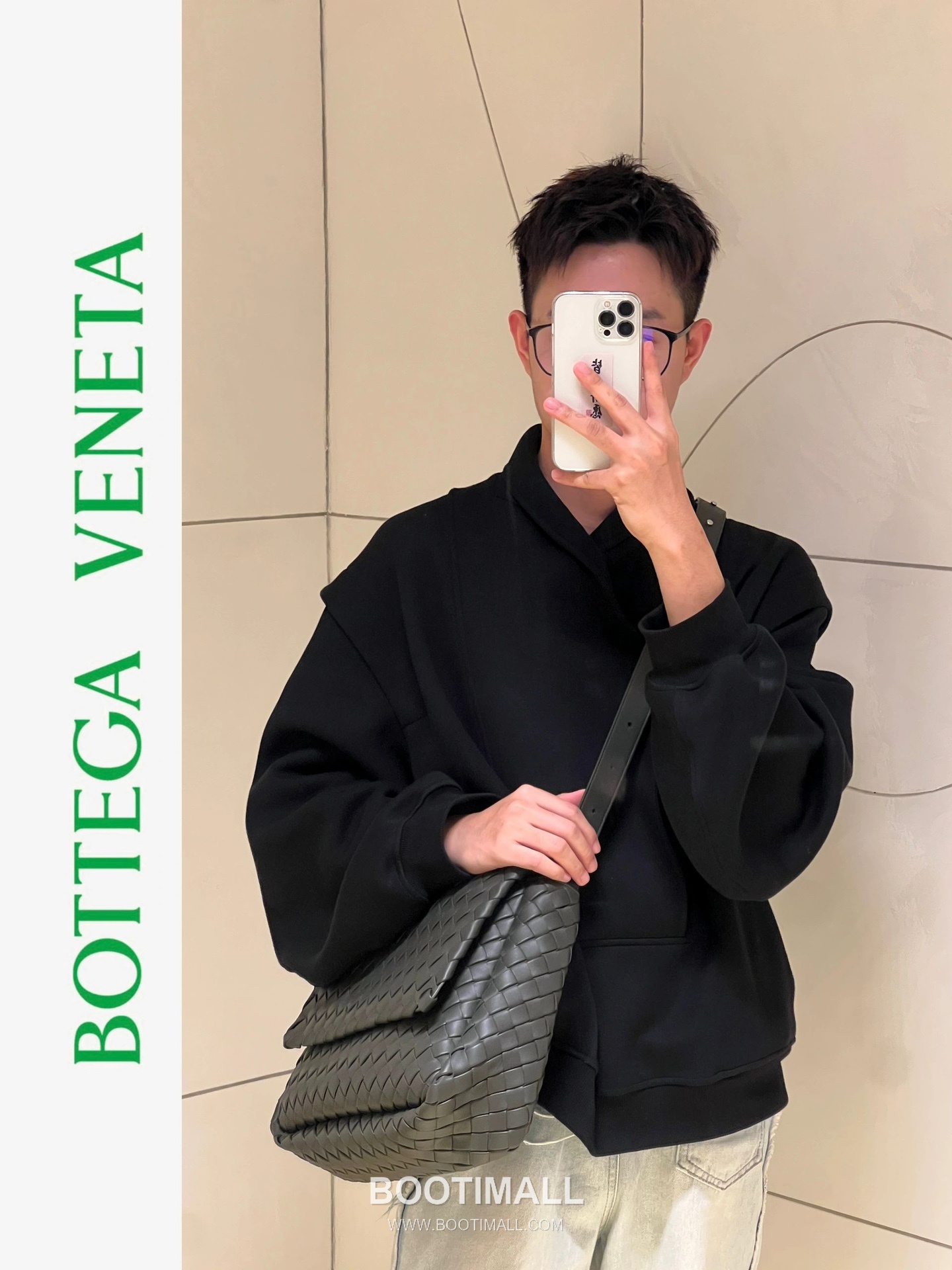 Bottega Veneta Cobble Intrecciato Woven Leather Shoulder Bag 보테가베네타 코블 인트레치아토 위빙 레더 숄더백 44cm 3