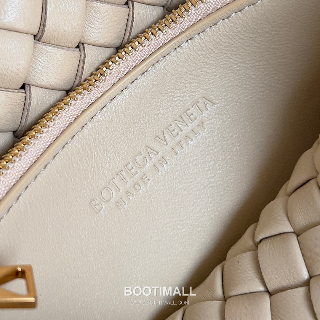 Bottega Veneta Small Cabat Intrecciato Woven Leather Shoulder Bag 보테가베네타 스몰 카바 인트레치아토 위빙 레더 숄더백 26cm 8