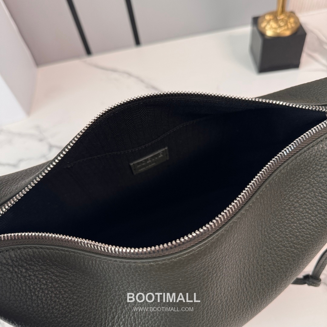 Loewe Loop Hobo 65256185 Grained Calfskin Shoulder Bag 로에베 루프 호보 65256185 그레인드 카프스킨 숄더백 29cm 19