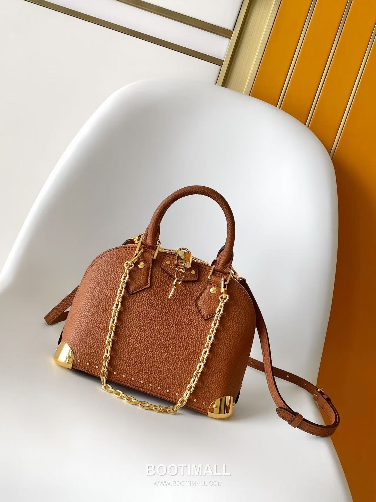 Louis Vuitton Alma BB Monogram Canvas Top Handle Bag 루이비통 알마 BB 모노그램 캔버스 토트백 M29445 24cm 1