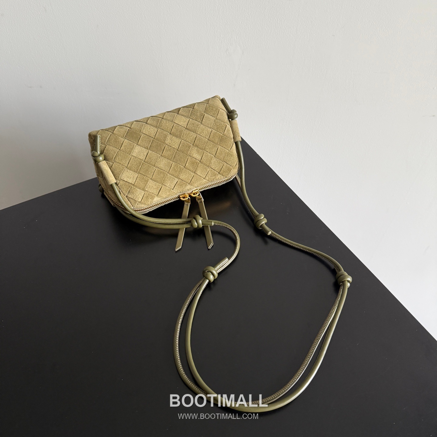 Bottega Veneta Concert Pouch 794258 Crossbody Bag 보테가 베네타 콘서트 파우치 794258 크로스백 19cm 6