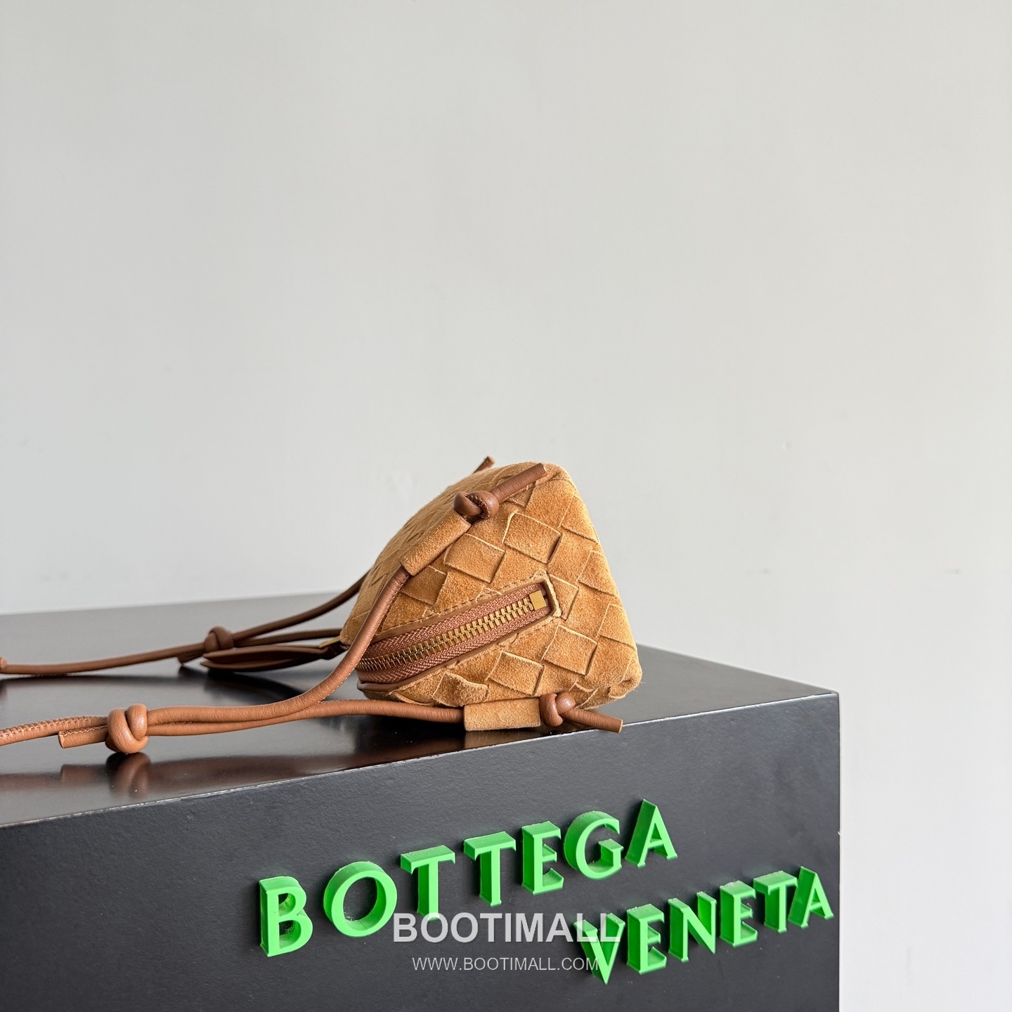 Bottega Veneta Concert Pouch 794258 Crossbody Bag 보테가 베네타 콘서트 파우치 794258 크로스백 18.5cm 3