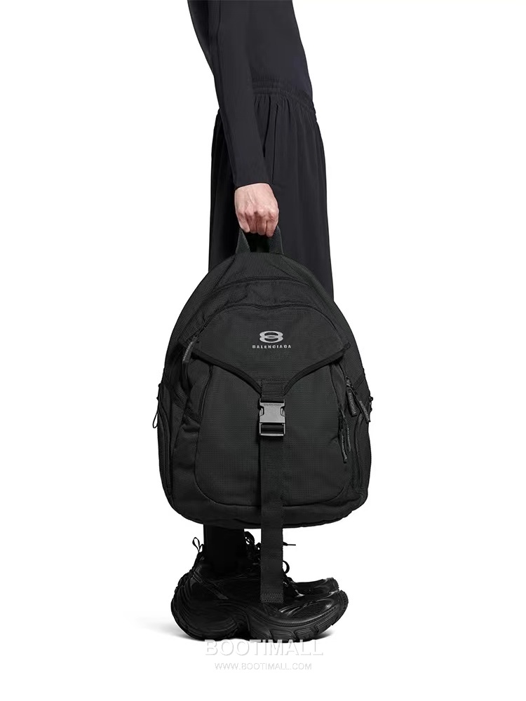 Balenciaga Unity Sports Icon Nylon Black Backpack 발렌시아가 유니티 스포츠 아이콘 나일론 블랙 백팩 37.8cm 4