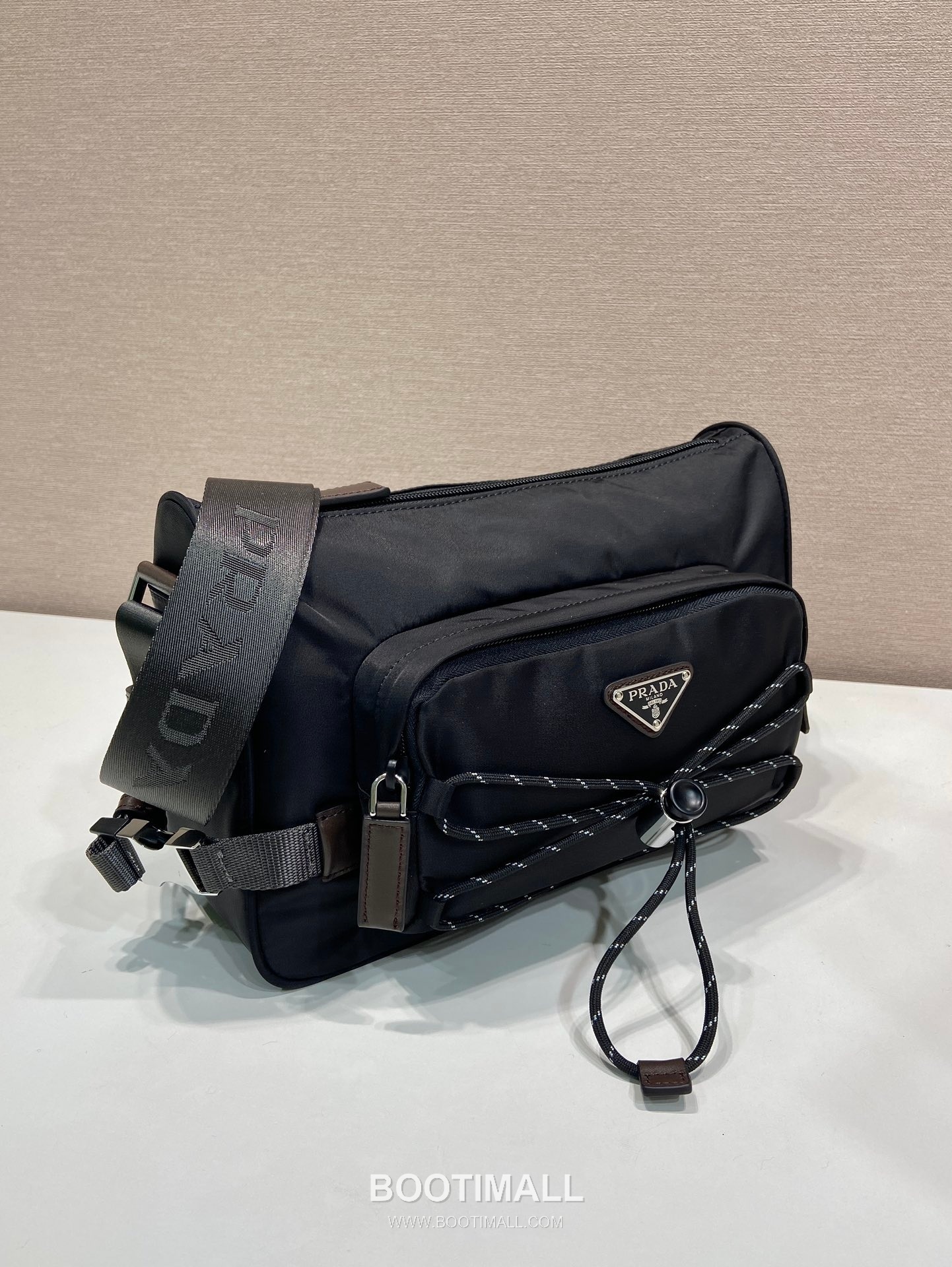 Prada Re-Nylon Messenger Bag 2VH192 프라다 리나일론 가죽 트리밍 메신저백 28cm 3