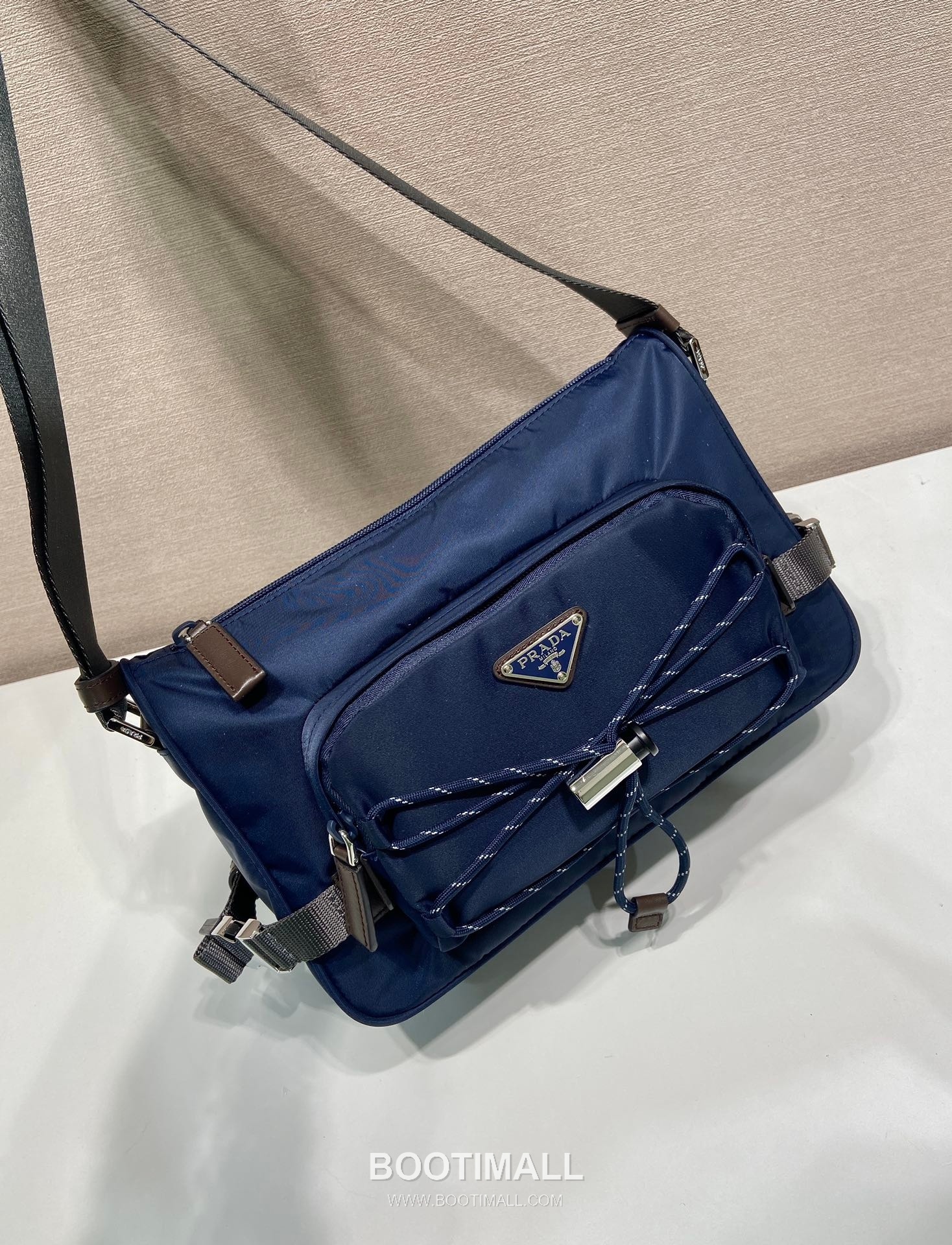 Prada Re-Nylon Messenger Bag 2VH192 프라다 리나일론 가죽 트리밍 메신저백 28cm 2