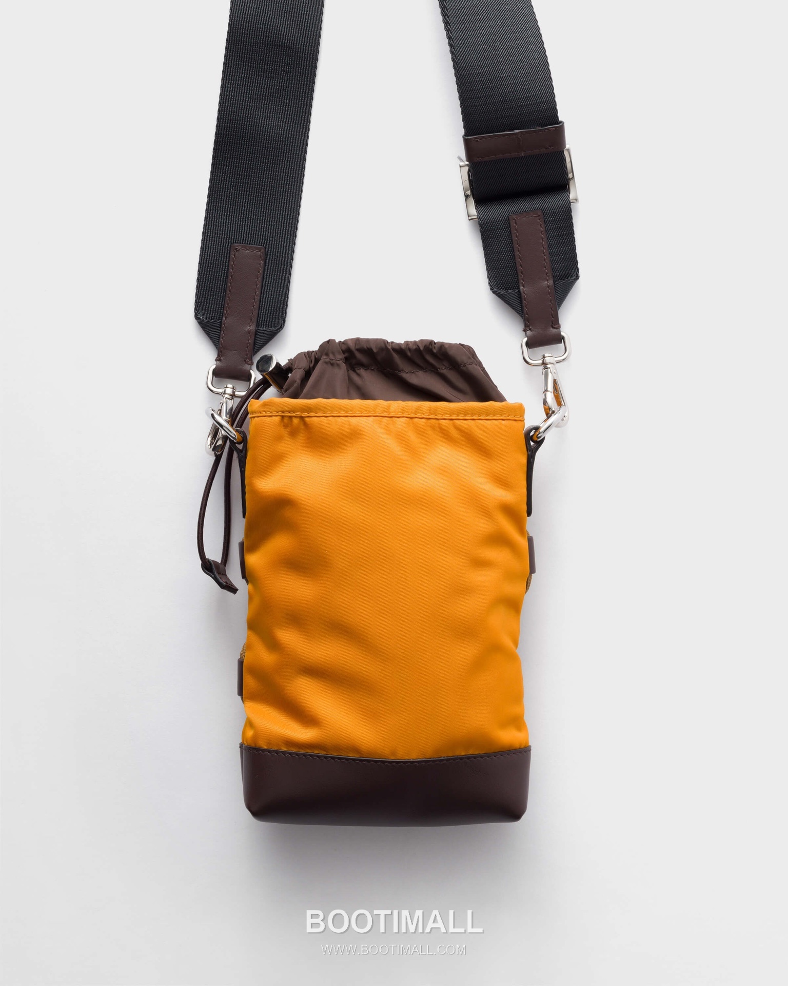 Prada Re-Nylon Smartphone Pouch 2ZT079 프라다 리나일론 가죽 트리밍 스마트폰 파우치 크로스백 18cm 2