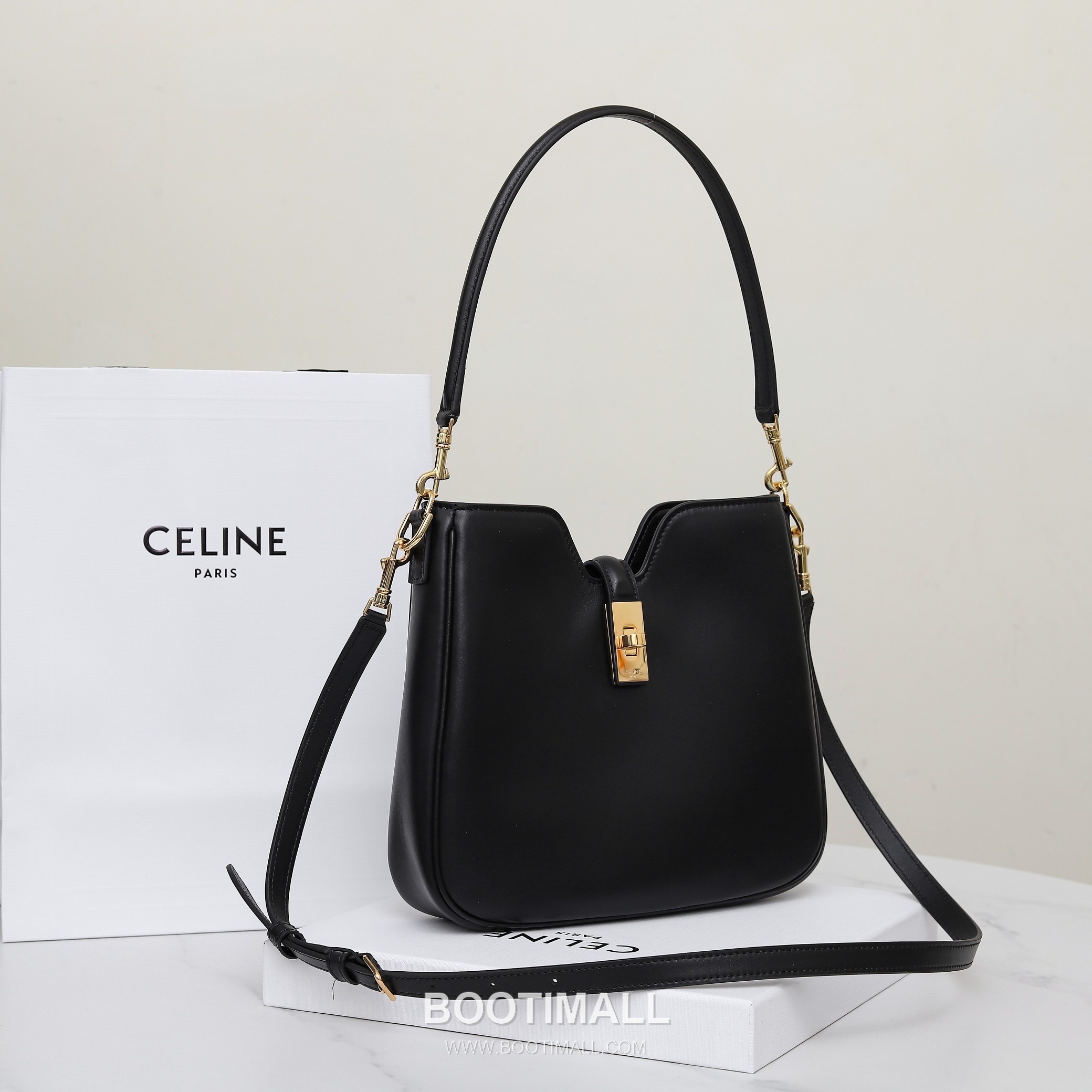 Louis Vuitton 120693 Lock Chain Cowhide Black Crossbody Bag 루이비통 120693 락 체인 소가죽 블랙 크로스백 24.5x21.5x5cm 11