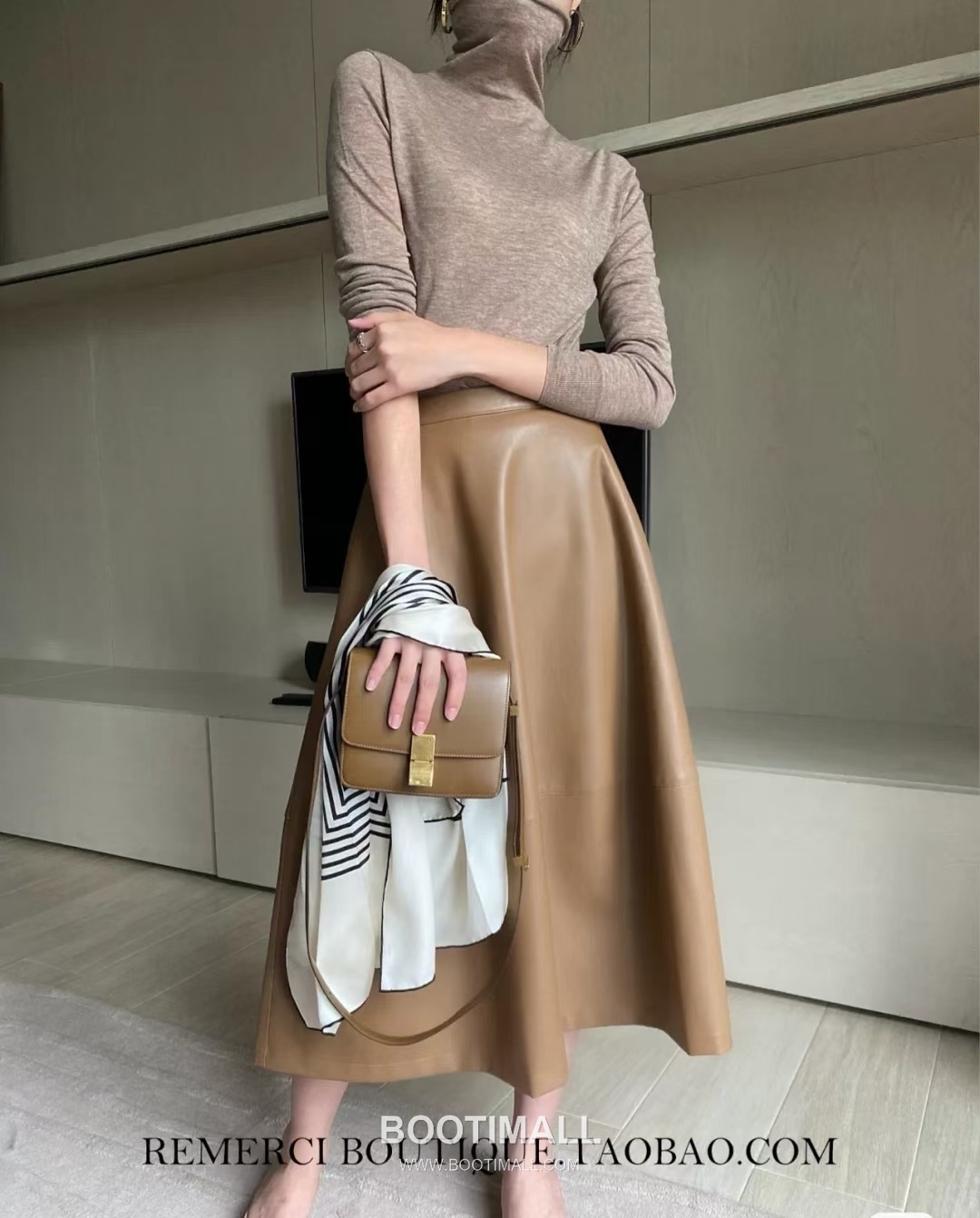 Celine Box 192523 Italian Calfskin Brown Crossbody Bag 셀린느 박스 192523 이탈리아 카프스킨 브라운 크로스백 19cm 3