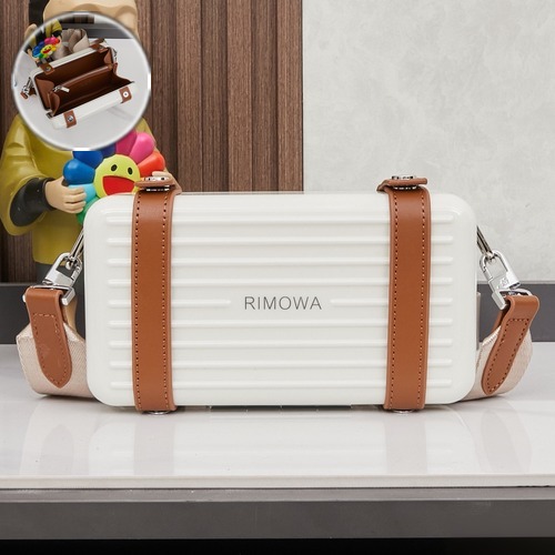 RIMOWA Personal Cross-Body Trunk 리모와 퍼스널 미니 트렁크 크로스바디 폴리카보네이트/알루미늄-마그네슘 합금 아이보리