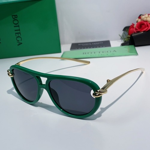 Bottega Veneta Classic Square Acetate Sunglasses BV1418S 보테가 베네타 클래식 스퀘어 아세테이트 선글라스 BV1418S 그린