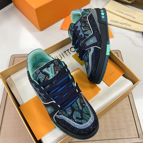 Louis Vuitton LV Trainer Crystal Embellished Sneaker 루이비통 LV 트레이너 크리스탈 장식 스니커즈 코발트