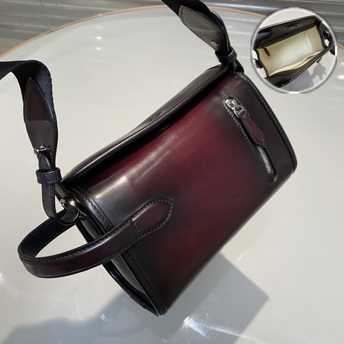 Berluti Patina Leather Top Handle Crossbody Bag 벨루티 파티나 가죽 탑핸들 크로스백 프랑스 송아지 가죽 24cm