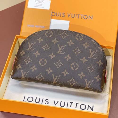 Louis Vuitton Cosmetic Pouch Large M47353 Monogram Canvas Toiletry Bag 루이비통 코스메틱 파우치 라지 M47353 모노그램 캔버스 화장품 파우치 24cm