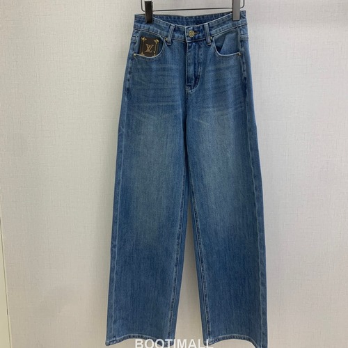 Louis Vuitton Straight Fit Denim Jeans Blue Light Blue 루이비통 스트레이트 핏 데님 진 라이트 블루