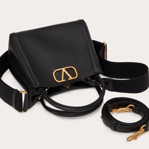 Valentino Garavani VSLING Grained Leather Beige Top Handle Bag 발렌티노 가라바니 브이슬링 그레인드 레더 베이지 탑핸들백