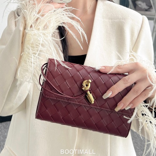 Bottega Veneta Andiamo Flap Wallet Intrecciato Leather Gold Long Wallet 보테가 베네타 안디아모 플랩 장지갑 인트레치아토 레더 골드 19cm