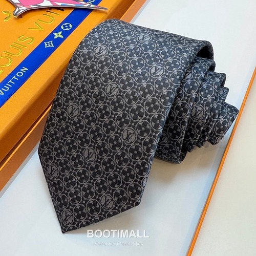 Louis Vuitton Monogram Flower Tie Silk Jacquard Elegant Base Tone 루이비통 모노그램 플라워 넥타이 실크 자카드 우아한 베이스 톤