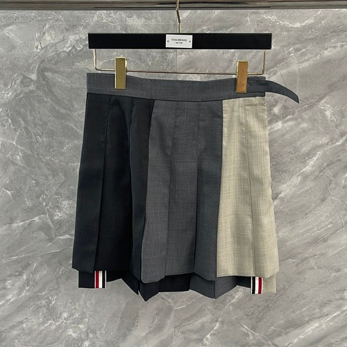 Thom Browne Wool Short Skirt Wool Red 톰브라운 울 숏 스커트 울 레드 38, 40, 42, 44