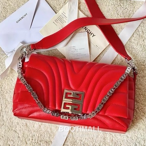 Givenchy 4G Soft Baguette Lambskin Black Shoulder Bag 지방시 4G 소프트 바게트 램스킨 블랙 숄더백 25cm