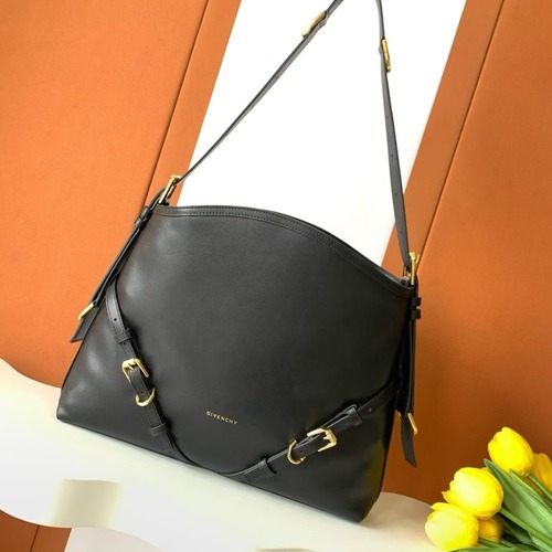 Givenchy TM Voyou Hobo Calfskin Leather Black Hobo Bag 지방시 TM 보야주 호보 카프스킨 레더 블랙 호보백 40cm