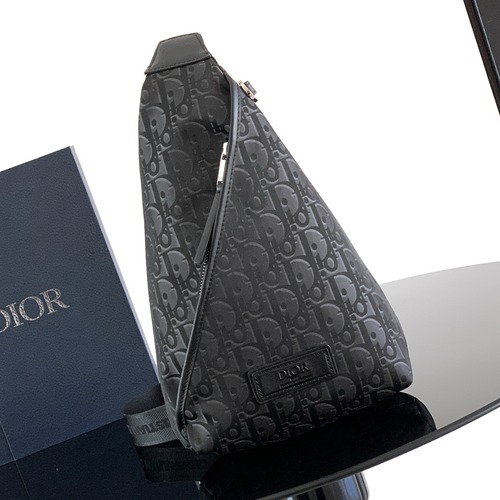 Dior Trek Oblique Zip Oblique Nylon Black Shoulder Bag 디올 트렉 오블리크 지퍼 오블리크 나일론 블랙 숄더백 39cm