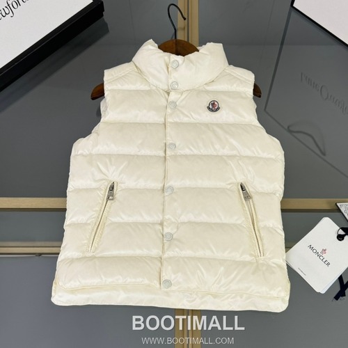 Balenciaga Classic Down Vest Polyester, Duck Down Black 발렌시아가 클래식 다운 베스트 폴리에스터, 덕다운 블랙